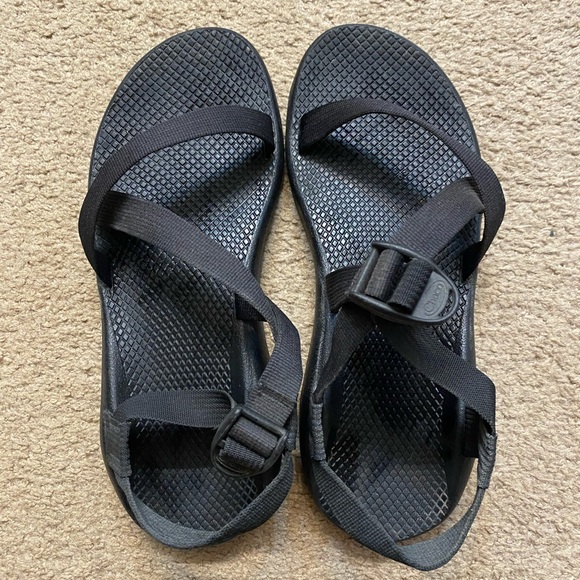 Black Water Sandles - Picture 1 of 6